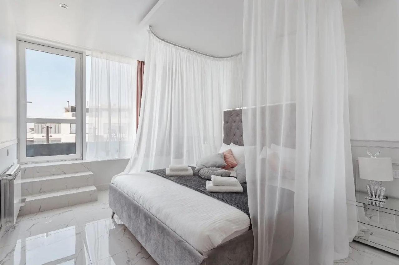 Arcadia Sky Classic Lux Odesa Exterior photo